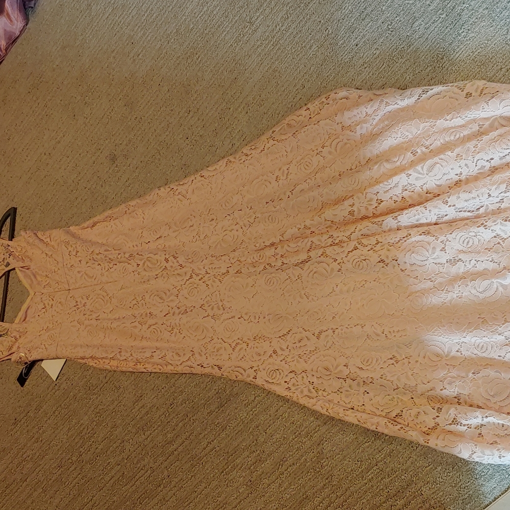 Beauty dress - Picture 6 of 8